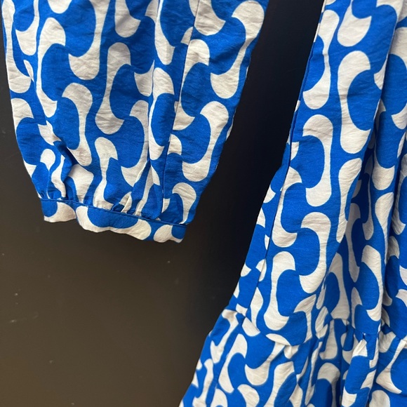 Zara Blue Preppy Patterned Blue Wrap Tie Dress - Size M - Picture 6 of 8